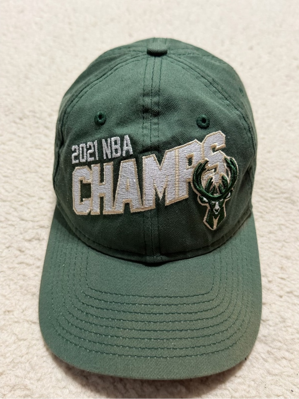 Milwaukee Bucks New Era 2021 NBA Champions 9TWENTY Green Adjustable Hat